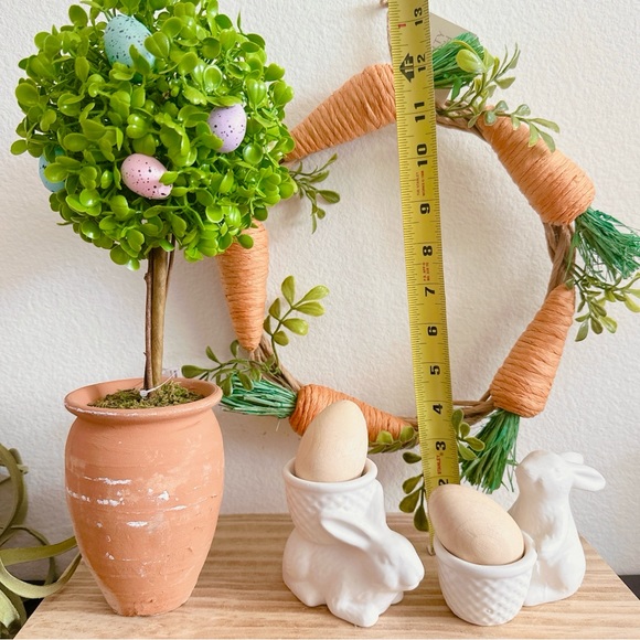 Target Bullseye Easter 2024 Carrots Wreath, Bunny Bundle Set of 6 - Picture 4 of 5